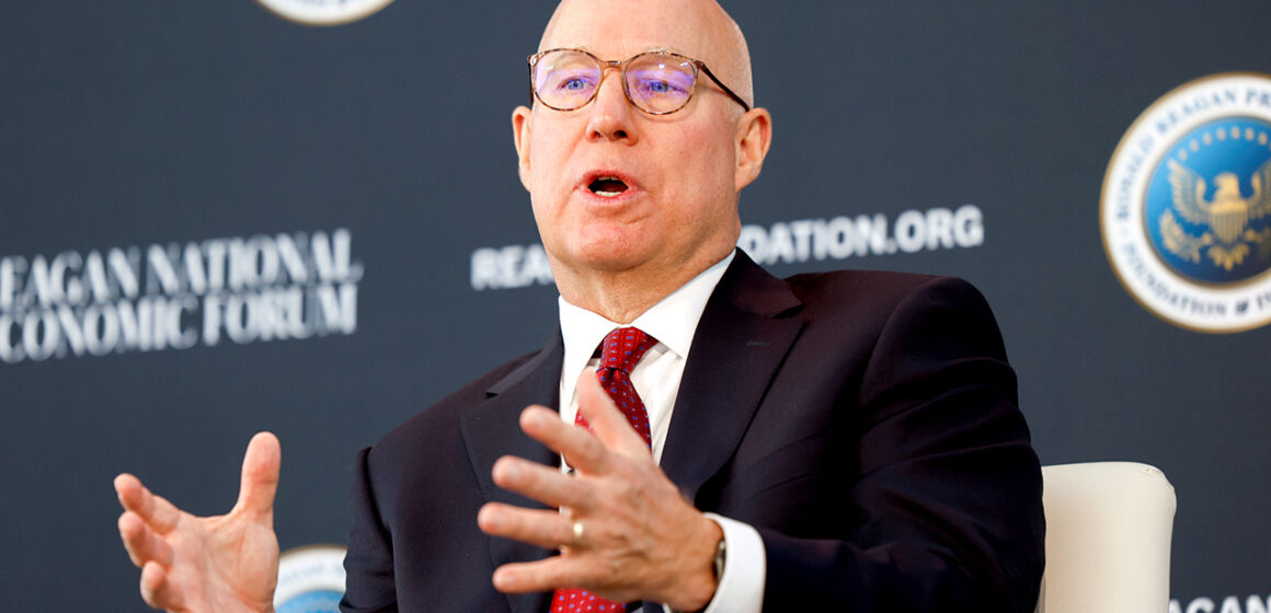 Home Depot CEO takes medical leave of absence