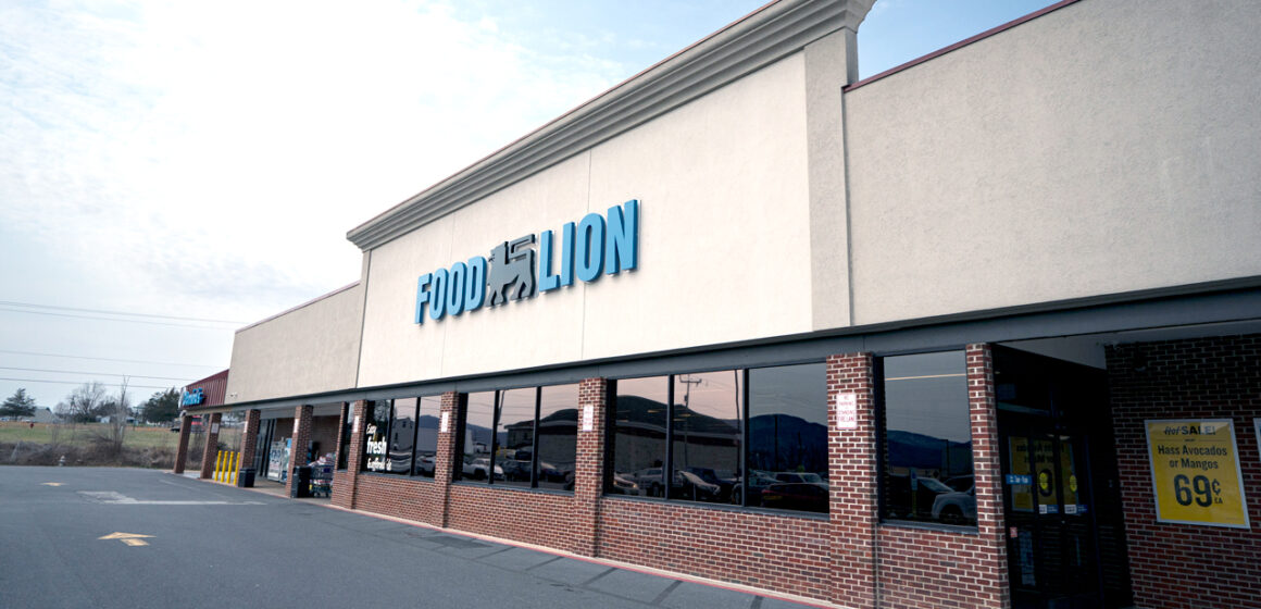 Food lion store