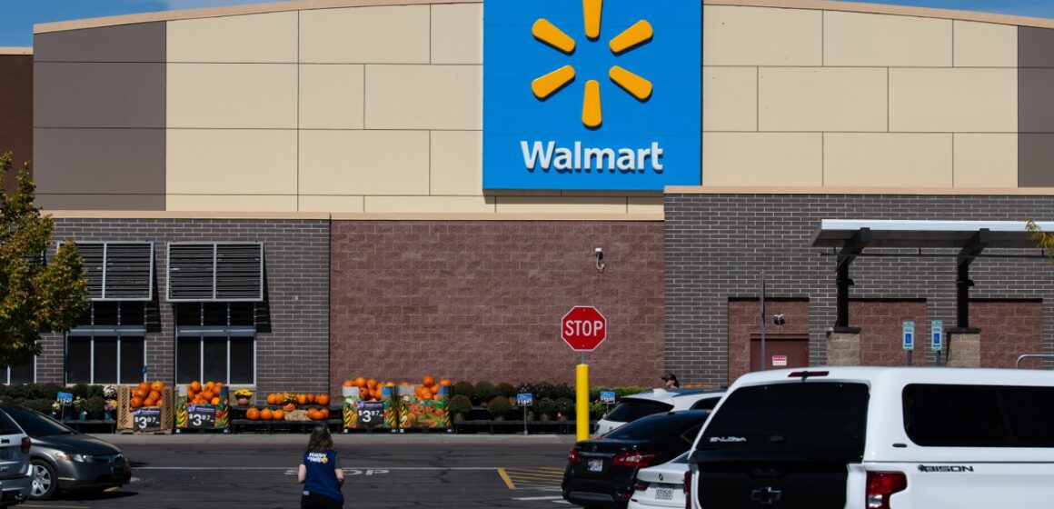 Walmart storefront